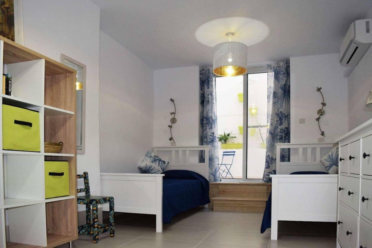 Private Apartment In Pembroke St Julians Exteriér fotografie